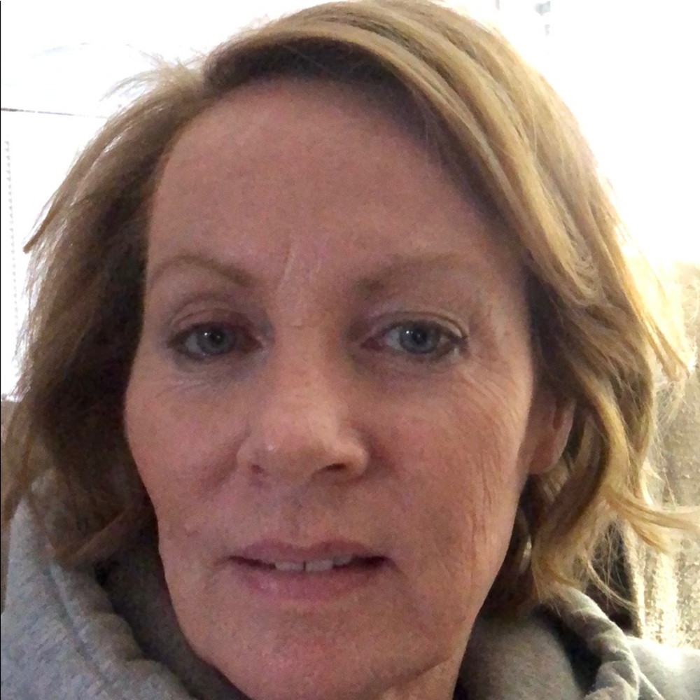 Meet your Posher, Cyndi